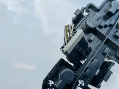 Автозапчасти б/у подставка для лампы за opel corsa b 1.0 12v cat (x 10 xe / lw3) ссылки oem iam 5016  