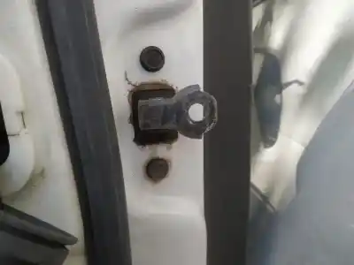 Автозапчастина б/у петля для opel antara 2.0 cdti cat (z 20 dmh / llw) посилання на oem iam   