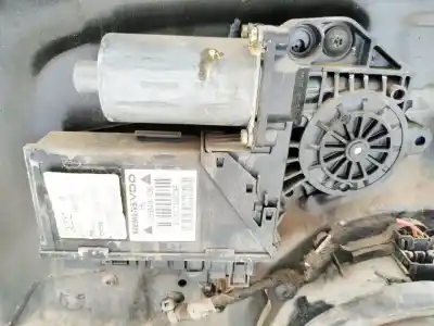Автозапчасти б/у мотор заднего правого стекла за audi a4 b6 (8e2) 1.9 tdi quattro ссылки oem iam 5wk47009  