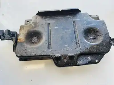 Gebrauchtes Autoersatzteil Mittel zum VOLKSWAGEN GOLF III (1H1) 1.6 OEM-IAM-Referenzen   