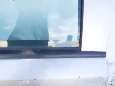 Pezzo di ricambio per auto di seconda mano plastica per opel meriva b 1.7 16v cdti riferimenti oem iam   