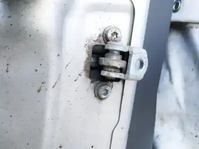 Second-hand car spare part hinge for opel meriva b 1.7 16v cdti oem iam references   