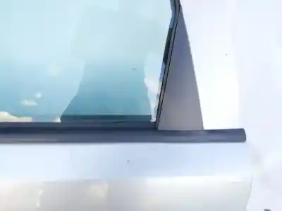 Pezzo di ricambio per auto di seconda mano plastica per opel meriva b 1.7 16v cdti riferimenti oem iam   