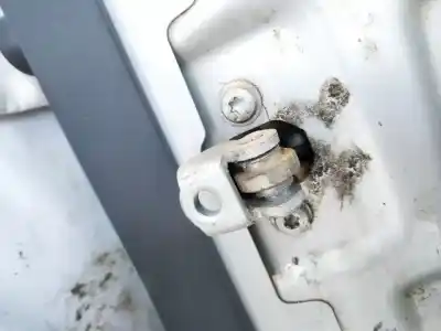 Second-hand car spare part hinge for opel meriva b 1.7 16v cdti oem iam references   