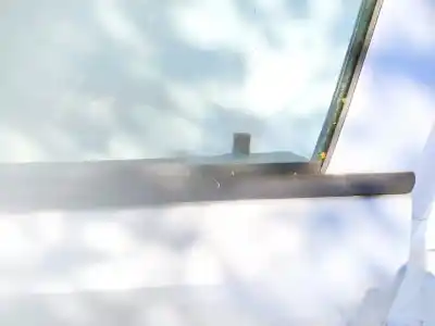 Pezzo di ricambio per auto di seconda mano plastica per opel meriva b 1.7 16v cdti riferimenti oem iam   