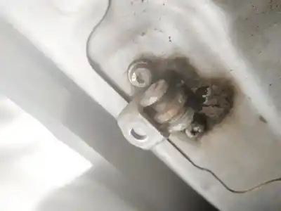 Second-hand car spare part hinge for opel meriva b 1.7 16v cdti oem iam references   