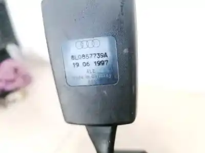 Автозапчастина б/у задній правий гачок для audi a3 (8l) 1.8 ambiente посилання на oem iam 8l0857739a  