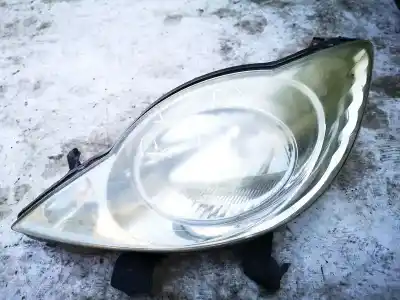 Second-hand car spare part LEFT HEADLIGHT for PEUGEOT 107  OEM IAM references 811500H030  81150-0H030, 0389032403, 89032403