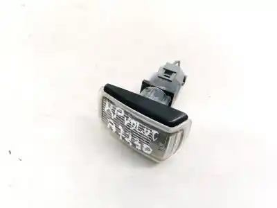 Second-hand car spare part left side light for volvo v70 ii (285) 2.5 tdi oem iam references 6r0142631