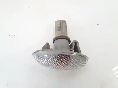 Peça sobressalente para automóvel em segunda mão farolim do lado direito por citroen c2 1.4 hdi referências oem iam fs652  
