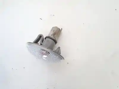 Peça sobressalente para automóvel em segunda mão farolim do lado direito por citroen c2 1.4 hdi referências oem iam fs652  
