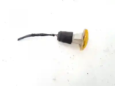 Автозапчасти б/у правая боковая фонарь за audi a3 (8l) 1.8 ambiente ссылки oem iam 4d0949127b  