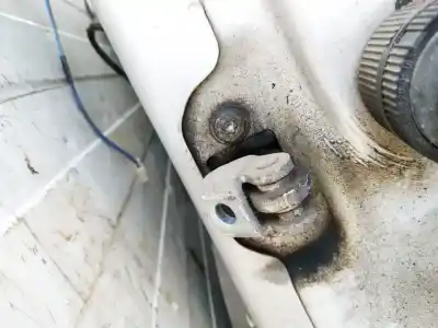 Second-hand car spare part hinge for opel combo 1.6 oem iam references   