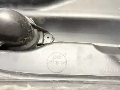 Peça sobressalente para automóvel em segunda mão grelha torpedo curcuvan por volvo v50 (545) 2.0 d referências oem iam 30716315  