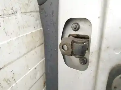 Pezzo di ricambio per auto di seconda mano cerniera per volvo v50 (545) 2.0 d riferimenti oem iam 