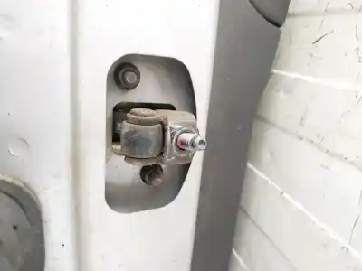 Pezzo di ricambio per auto di seconda mano cerniera per volvo v50 (545) 2.0 d riferimenti oem iam   