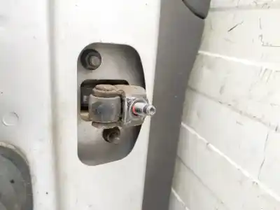 Pezzo di ricambio per auto di seconda mano cerniera per volvo v50 (545) 2.0 d riferimenti oem iam 
