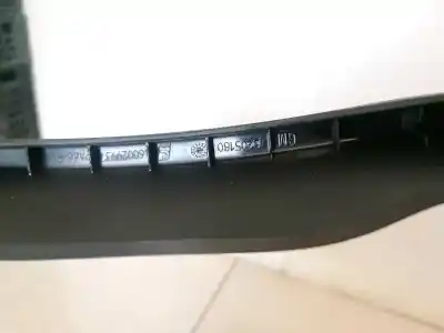 Peça sobressalente para automóvel em segunda mão molduras frontais por opel corsa c 1.2 16v cat (z 12 xep / lb4) referências oem iam 13205180  460029937