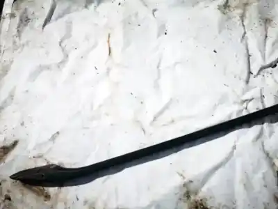 Pezzo di ricambio per auto di seconda mano plastica per audi a6 avant (c4) 2.5 tdi riferimenti oem iam   