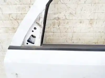 Pezzo di ricambio per auto di seconda mano plastica per opel meriva b 1.7 16v cdti riferimenti oem iam   