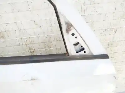 Pezzo di ricambio per auto di seconda mano plastica per opel meriva b 1.7 16v cdti riferimenti oem iam   