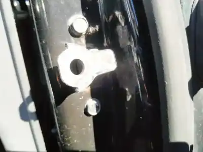 Second-hand car spare part hinge for chevrolet captiva 2.0 d 4wd oem iam references   