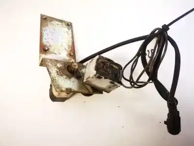 Pezzo di ricambio per auto di seconda mano pezzi vari per audi a6 avant (c4) 2.5 tdi riferimenti oem iam   