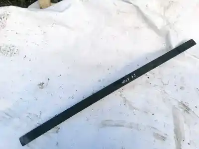 Peça sobressalente para automóvel em segunda mão plásticos por mazda 5 berl. (cr) 2.0 sportive referências oem iam 