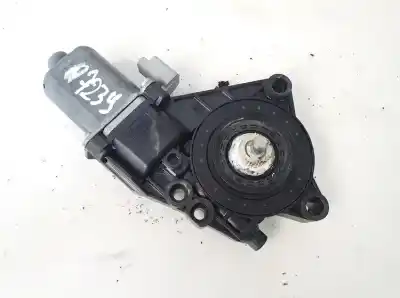 Pezzo di ricambio per auto di seconda mano motore alzacristalli anteriore destro per hyundai i30 1.6 crdi cat riferimenti oem iam 824602r000