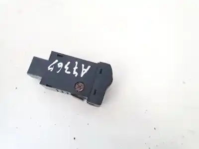 Second-hand car spare part switch for mazda 3 (bk) 1.6 di turbo oem iam references 04057800  