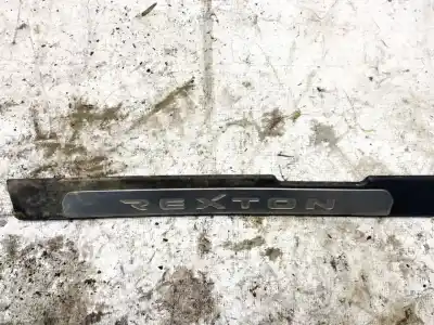 Second-hand car spare part plastics for ssangyong rexton / rexton ii (gab_) 2.7 xdi 4x4 oem iam references 7726008010