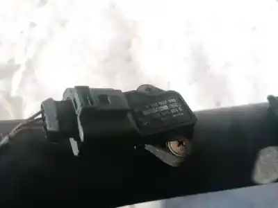Peça sobressalente para automóvel em segunda mão sensor de pressão por volkswagen golf v (1k1) 1.9 tdi referências oem iam 0281002399