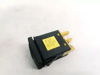 Second-hand car spare part switch for audi a4 avant (b5) 1.9 tdi oem iam references 4d0941563  