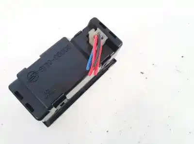 Автозапчастина б/у багатофункційний дисплей для ssangyong musso 2.9 70 kw посилання на oem iam 8111005000  81110-05000 Автозапчастина б/у багатофункційний дисплей для ssangyong musso 2.9 70 kw посилання на oem iam 8111005000  81110-05000