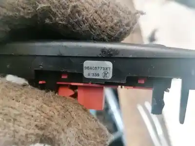 Pezzo di ricambio per auto di seconda mano pezzi vari per citroen c2 1.4 hdi riferimenti oem iam 96405773xt  