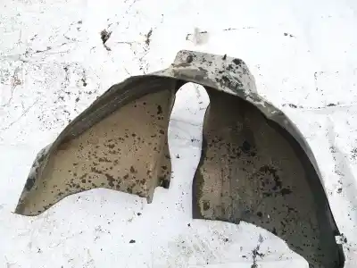 Second-hand car spare part right rear wheel arch for audi a4 avant (b5) 1.9 tdi oem iam references 8d0810172