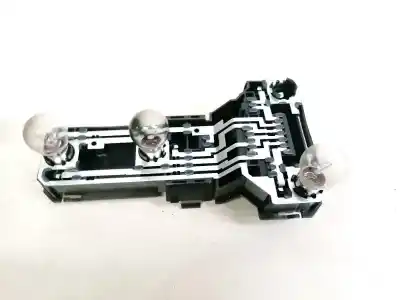 Pezzo di ricambio per auto di seconda mano portalampada per volkswagen passat variant (3b5) 1.9 tdi riferimenti oem iam 3b9945257  