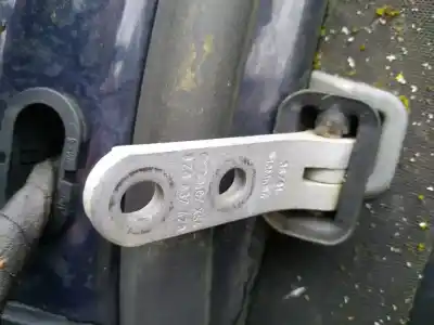 Second-hand car spare part hinge for audi a2 (8z) 1.2 tdi oem iam references 8z0837429  