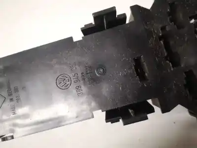Pezzo di ricambio per auto di seconda mano portalampada per volkswagen passat variant (3b5) 1.9 tdi riferimenti oem iam 3b9945257  