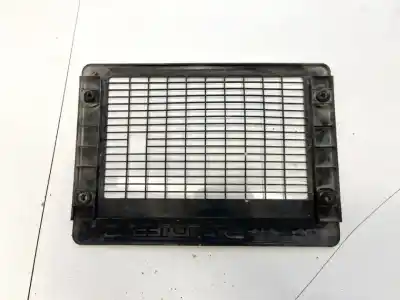 Автозапчасти б/у крышка двигателя за toyota rav 4 (a2) 2.0 d-4d executive 4x4 (2003->) ссылки oem iam   