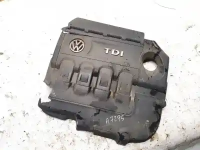 Recambio de automóvil de segunda mano de TAPA MOTOR, Cubierta del motor (embellecedor) para VOLKSWAGEN GOLF VII LIM. (5G1)  referencias OEM IAM 041103925  041103925J