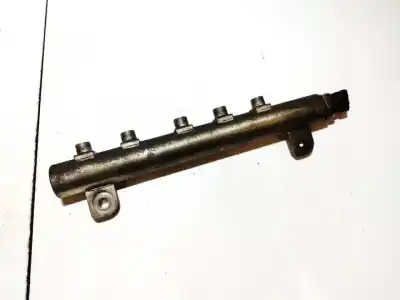 Second-hand car spare part distributor pipe for fiat doblo (119) 1.9 jtd elx / dynamic oem iam references 0445214052