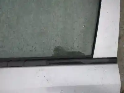 Pezzo di ricambio per auto di seconda mano plastica per opel meriva b 1.7 16v cdti riferimenti oem iam   