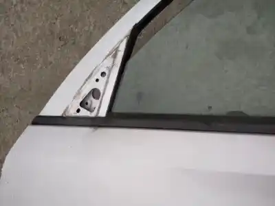 Pezzo di ricambio per auto di seconda mano plastica per opel meriva b 1.7 16v cdti riferimenti oem iam   