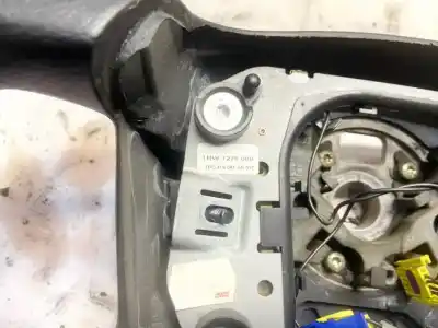 Pezzo di ricambio per auto di seconda mano volante per audi a6 avant (4b5) 2.5 tdi riferimenti oem iam 4b0419091  