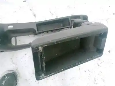 Автозапчасти б/у центральный подлокотник за seat toledo (1m2) 1.9 tdi ссылки oem iam 1m0863444q  1m0863444