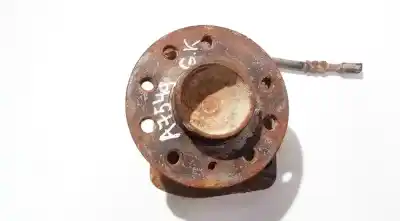 Peça sobressalente para automóvel em segunda mão manga de eixo traseira esquerda por opel meriva b 1.7 16v cdti referências oem iam 