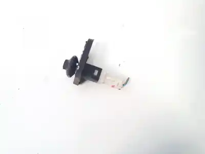 Pezzo di ricambio per auto di seconda mano interruttore per hyundai i30 1.6 crdi cat riferimenti oem iam   