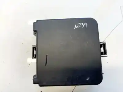 Pezzo di ricambio per auto di seconda mano scatola relè/fusibili per hyundai i30 1.6 crdi cat riferimenti oem iam 919512r111