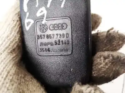 Автозапчасти б/у центральный задний крюк для ремня за volkswagen passat b3/b4 (3a2, 35i) 1.9 td ссылки oem iam 357857739d  